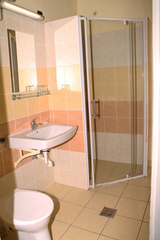 Hotel Stella Siofok Luaran gambar